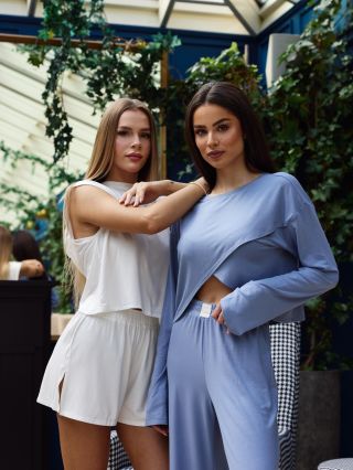 Tieto obláčikové pyžamká z tencelu poznáš? ☁️ hebké, ľahké, nadčasové, otáčacie (topy) a z najlepšieho materiálu ⭐️ Fancy...